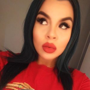 Meet your Posher, Rosanna